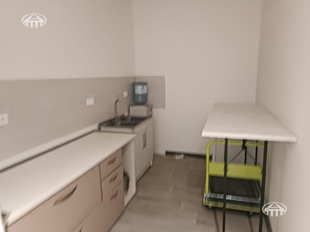 Office · 9,000 m² · Nor Nork