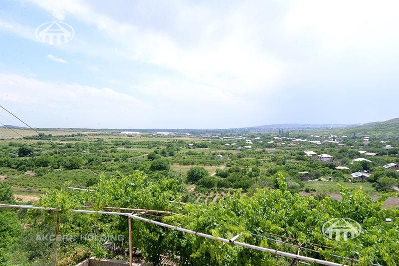 Առանձնատուն · 6 սեն. · 290 մ² · Բյուրական
