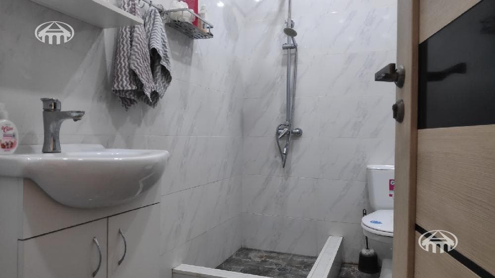 Բնակարան · 2 սեն. · 42 մ² · Շենգավիթ