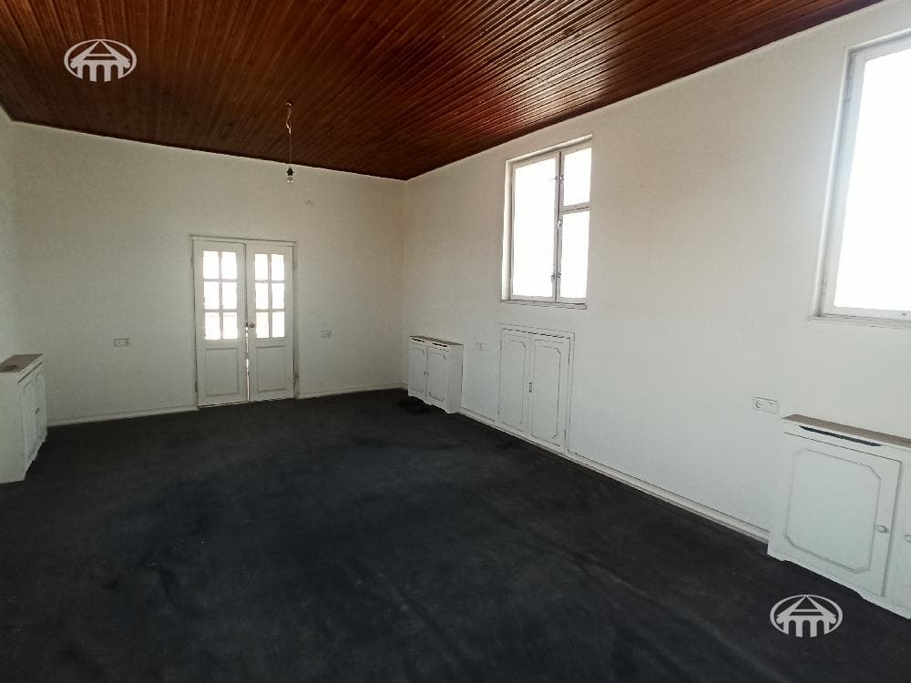 Дом · 5 комн. · 325 м² · Малатия-Себастия