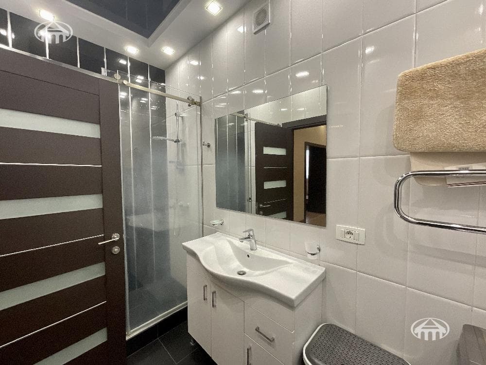 Квартира · 3 комн. · 114 м² · Кентрон