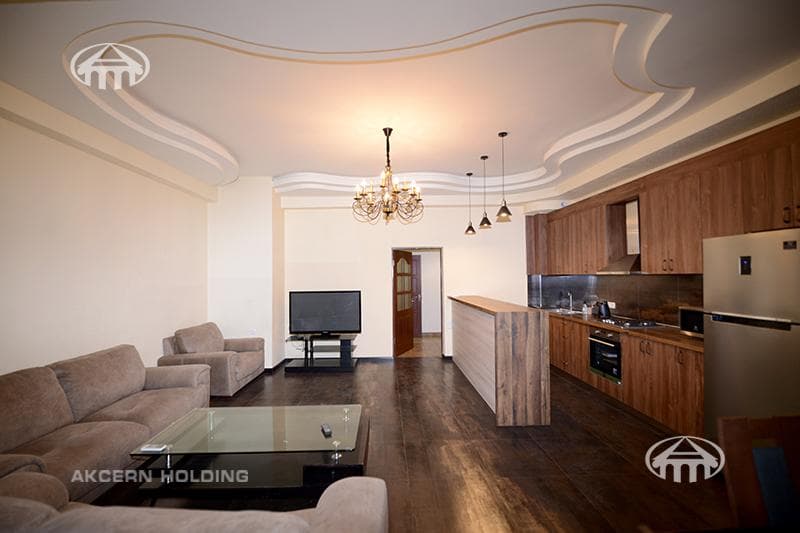 Apartment · 3 rooms · 90 m² · Kentron