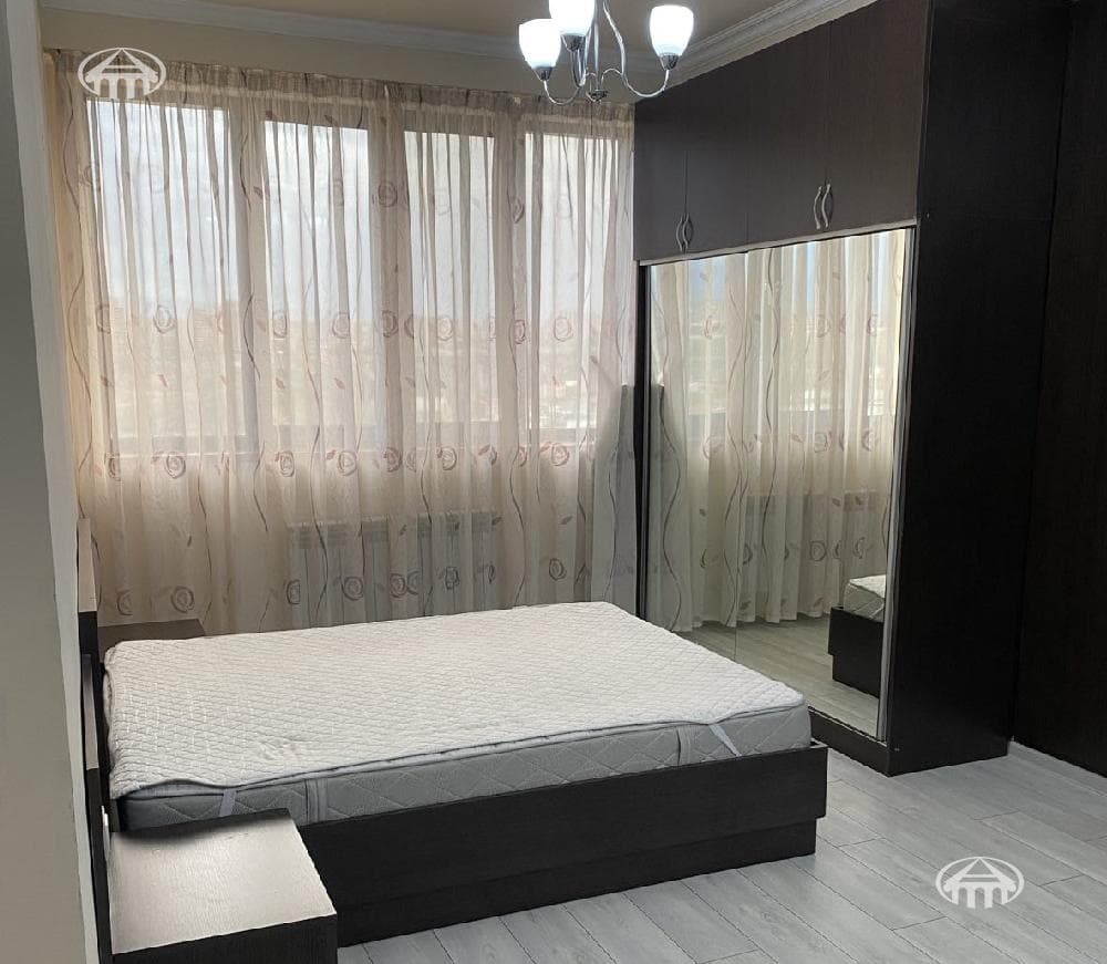 Квартира · 3 комн. · 105 м² · Арабкир