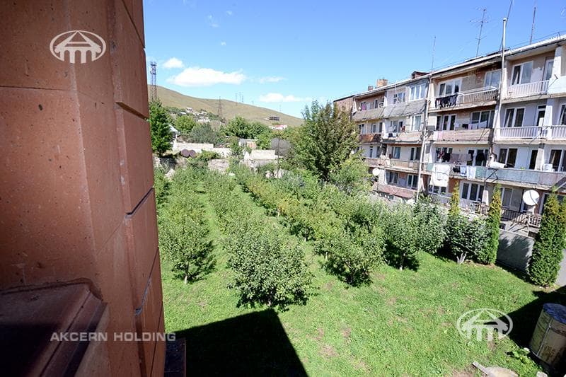 Առանձնատուն · 9 սեն. · 887 մ² · Վանաձոր — Լուսանկար 12 / 18