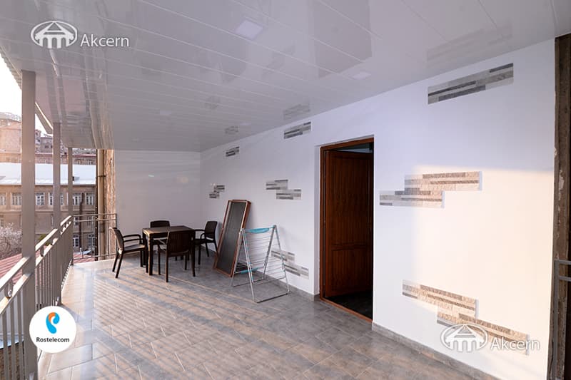 Apartment · 3 rooms · 120 m² · Kentron