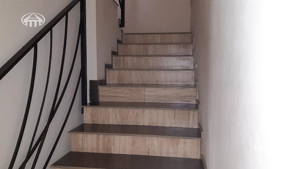 Дом · 5 комн. · 172 м² · Арабкир