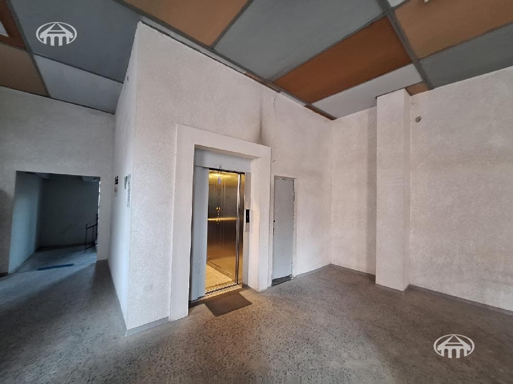 Офис · 1 800 м² · Нор-Норк