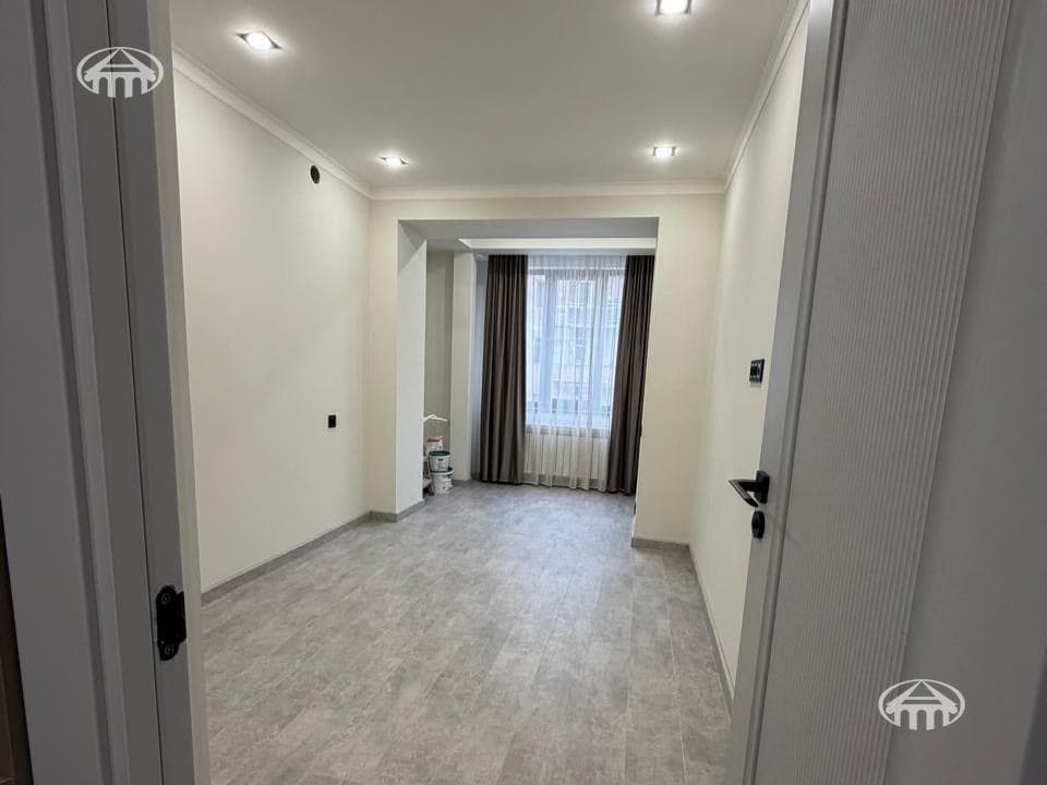 Apartment · 3 rooms · 66 m² · Arabkir