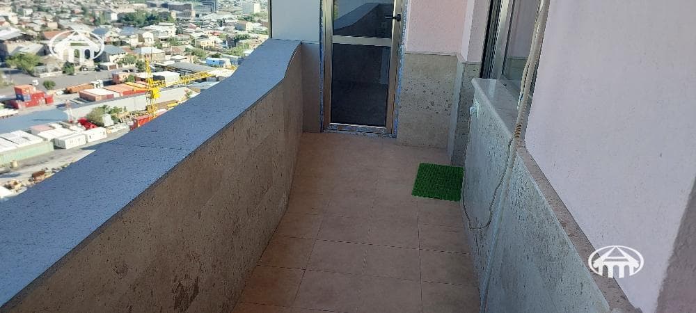 Apartment · 3 rooms · 104 m² · Kentron