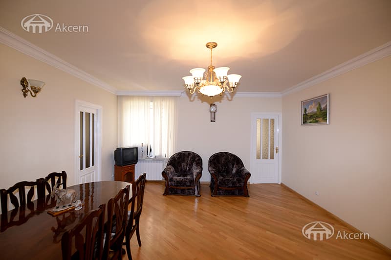 Квартира · 5 комн. · 187 м² · Канакер-Зейтун