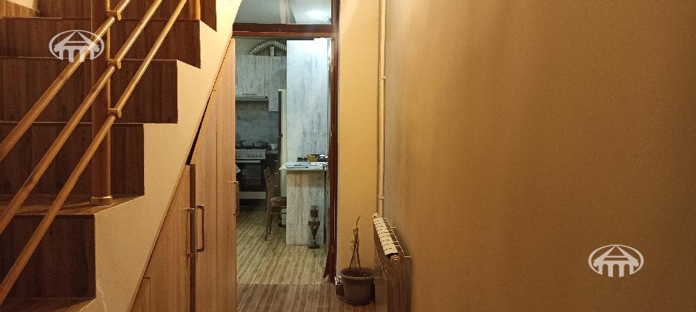 House · 3 rooms · 80 m² · Kentron — photo 4 / 10