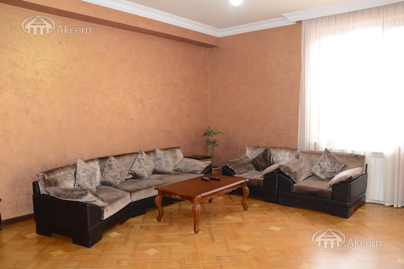 Дом · 4 комн. · 220 м² · Норк-Мараш