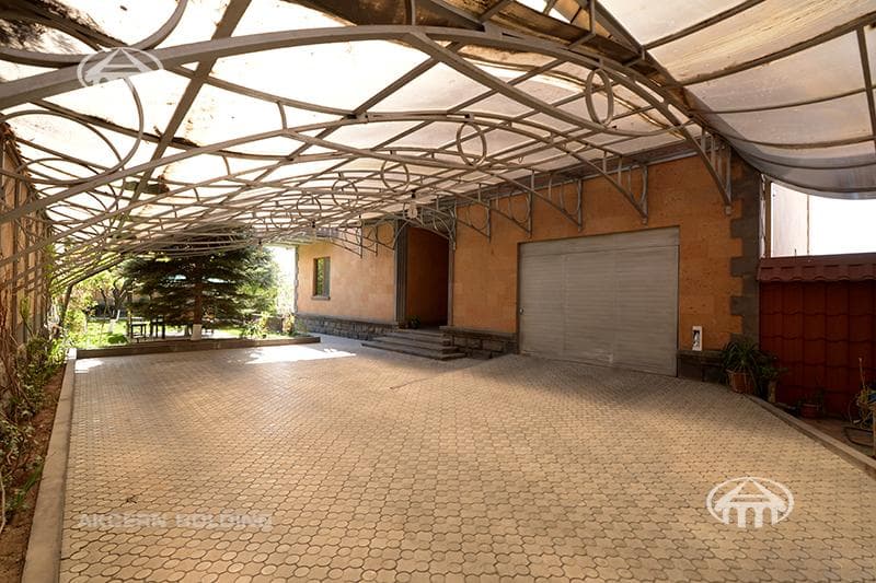 Особняк · 6 комн. · 586 м² · Норк-Мараш