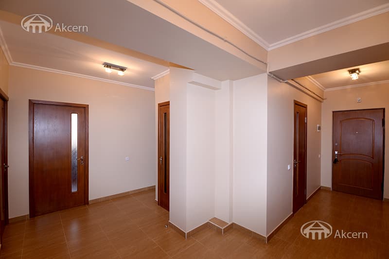 Բնակարան · 4 սեն. · 120 մ² · Ավան