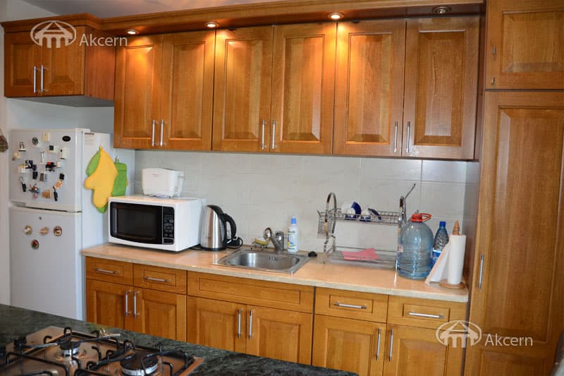 Квартира · 2 комн. · 58 м² · Кентрон