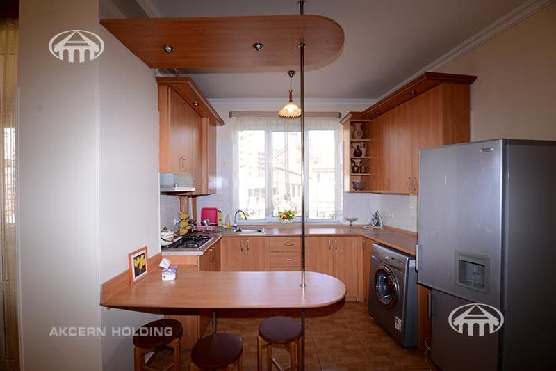 Apartment · 3 rooms · 85 m² · Arabkir