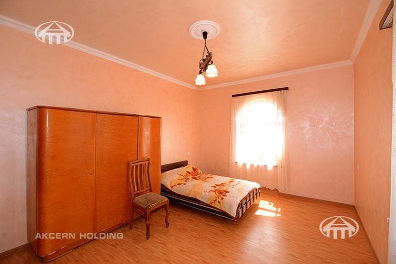 Mansion · 5 rooms · 368 m² · Ghazaravan