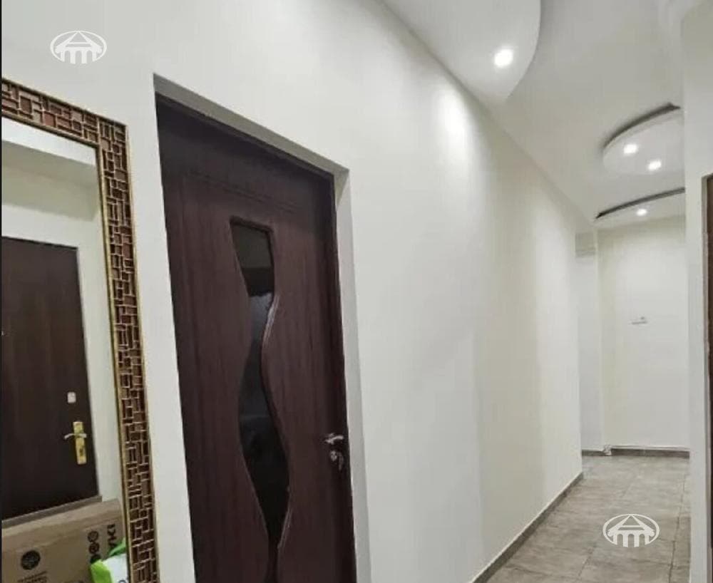 Apartment · 2 rooms · 59 m² · Kentron
