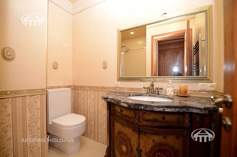 Apartment · 4 rooms · 158 m² · Arabkir