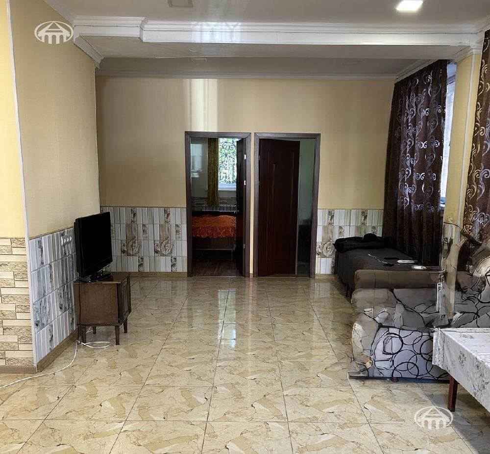 Квартира · 74 м² · Раздан