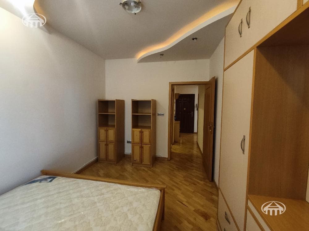 Квартира · 3 комн. · 90 м² · Арабкир