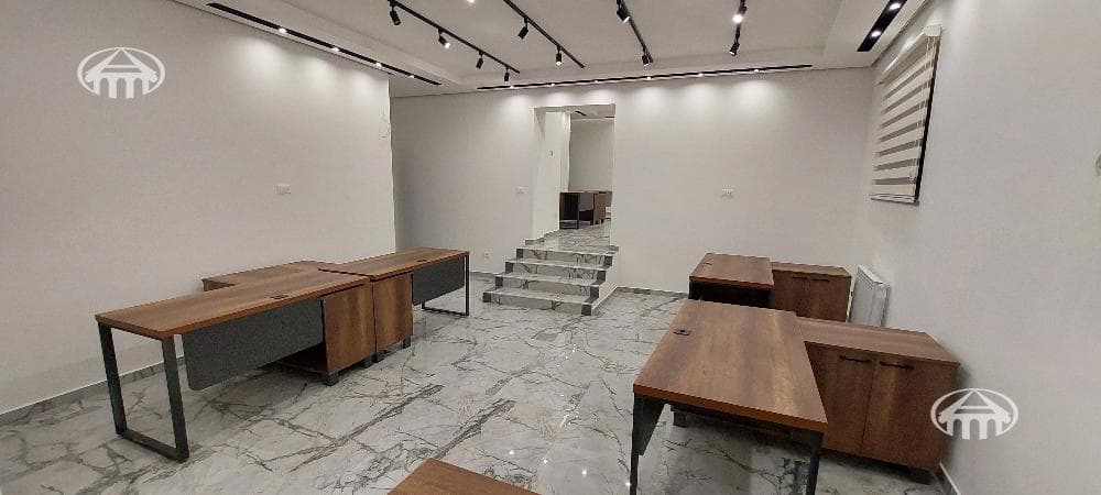 Office · 180 m² · Kanaker-Zeytun