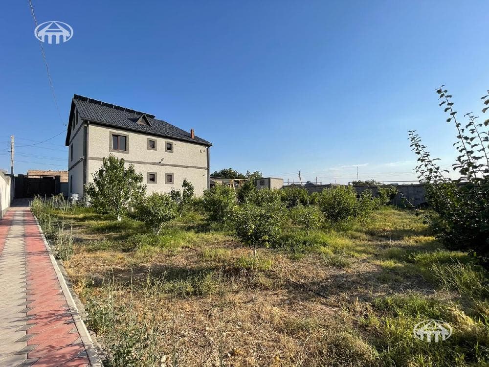 Mansion · 4 rooms · 285 m² · Nor Erznka