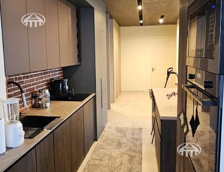 Apartment · 3 rooms · 82 m² · Arabkir