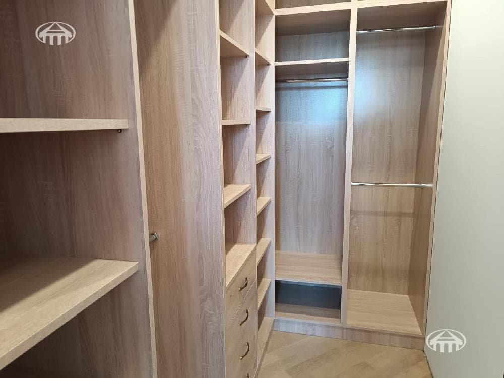 Office · 292 m² · Arabkir