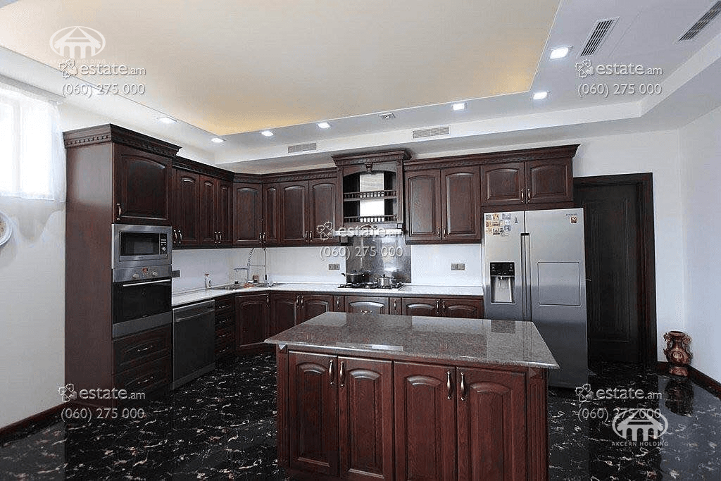 Mansion · 664 m² · Nor Nork