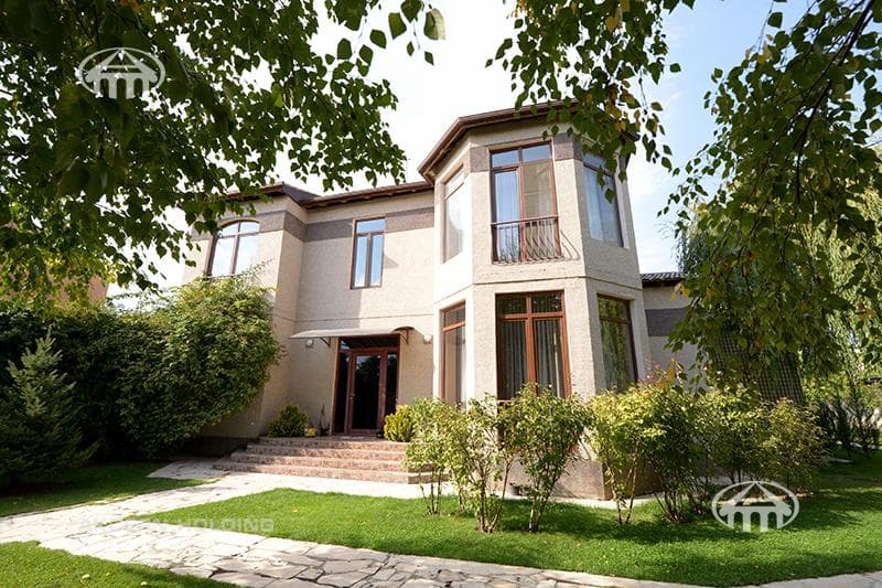 Առանձնատուն · 5 սեն. · 640 մ² · գ․ Առինջ