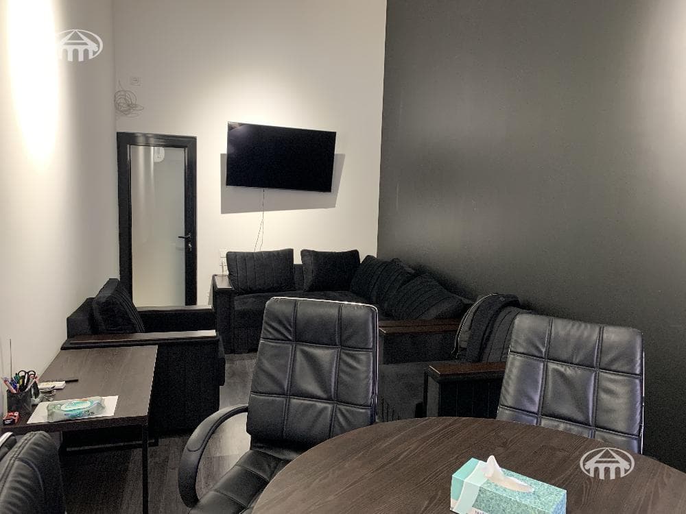 Office · 162 m² · Arabkir