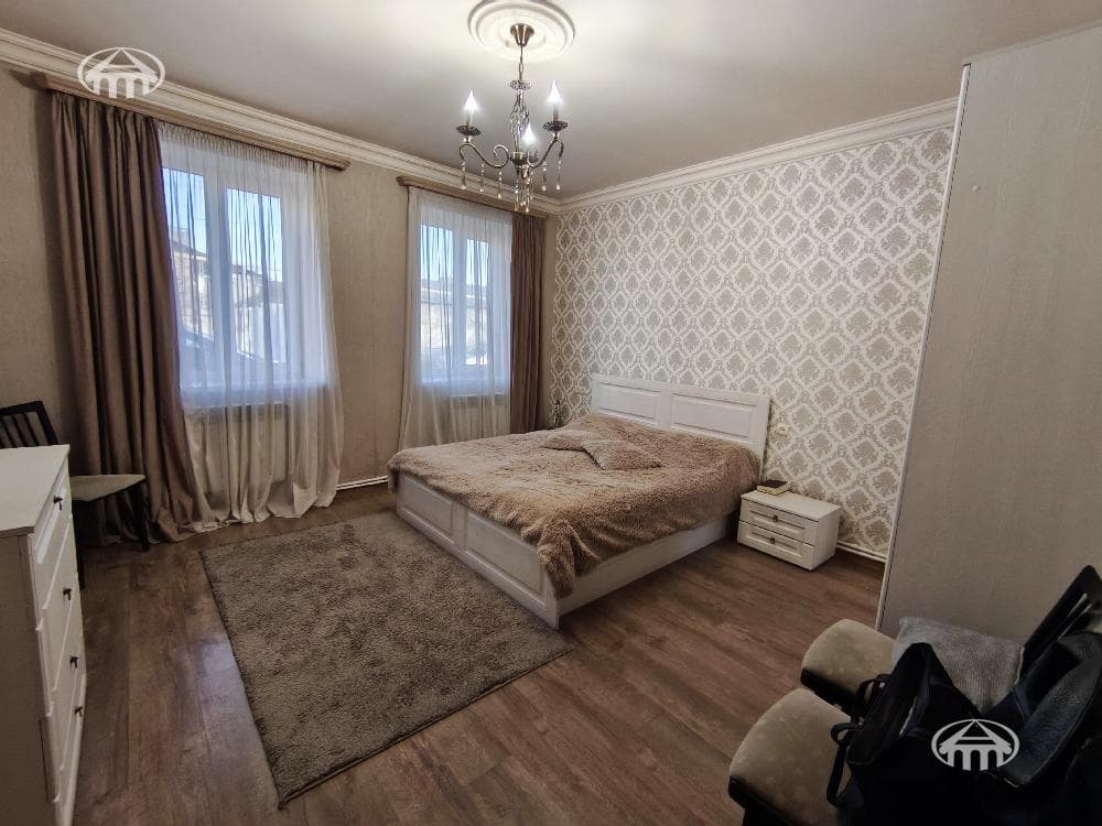 Дом · 3 комн. · 75 м² · Арабкир