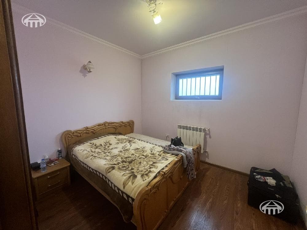 Квартира · 6 комн. · 205 м² · Арабкир