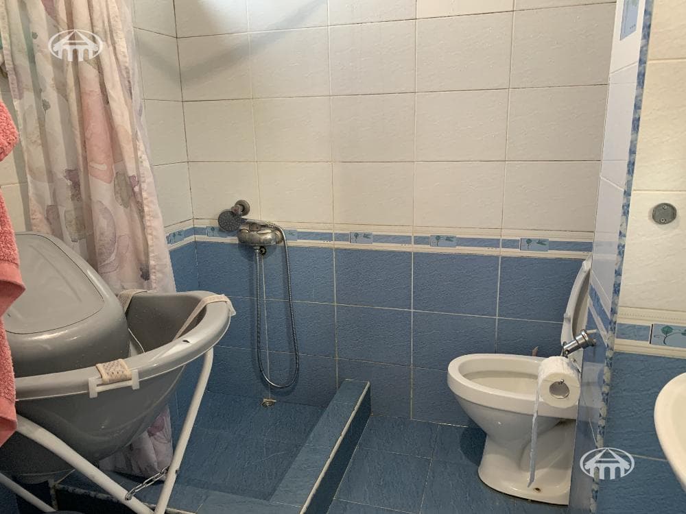 Квартира · 3 комн. · 80 м² · Кентрон
