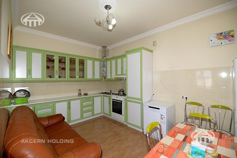 Mansion · 8 rooms · 607.5 m² · Qasax