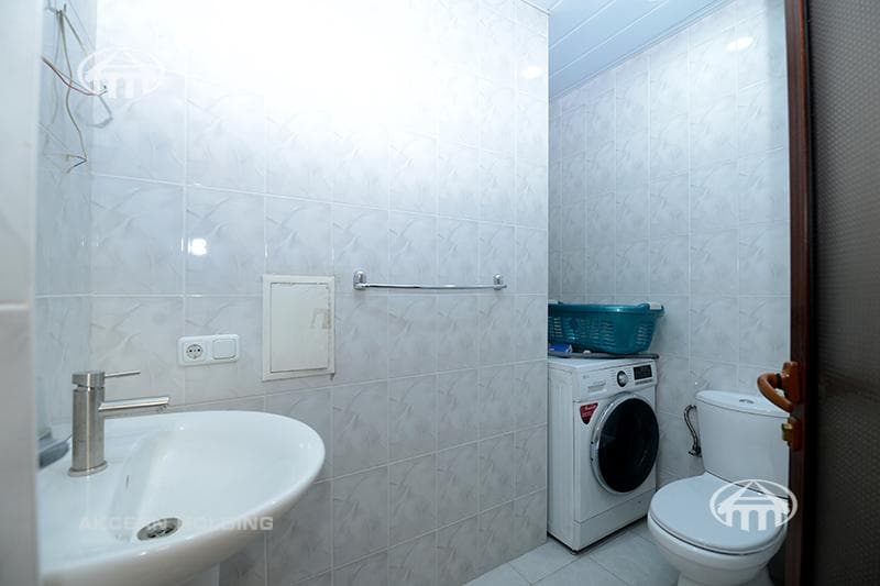 Квартира · 3 комн. · 165 м² · Арабкир