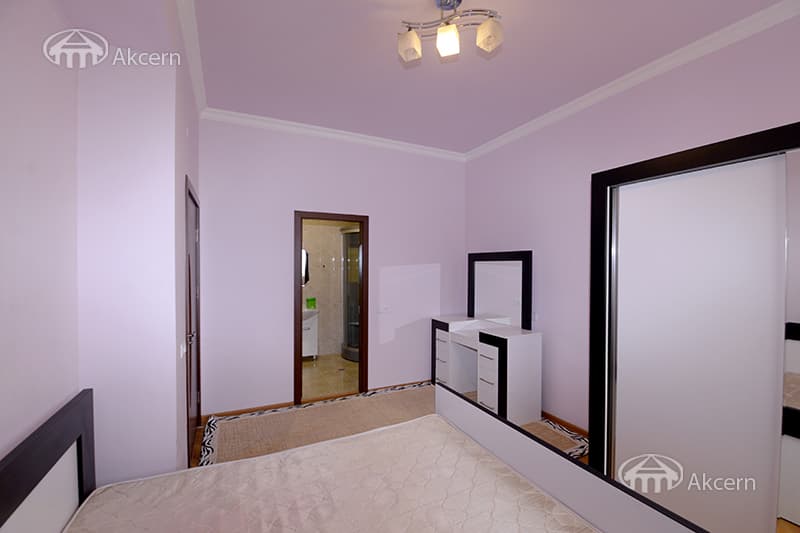 Apartment · 3 rooms · 105 m² · Kanaker-Zeytun