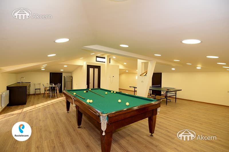 Особняк · 8 комн. · 520 м² · с. Ариндж