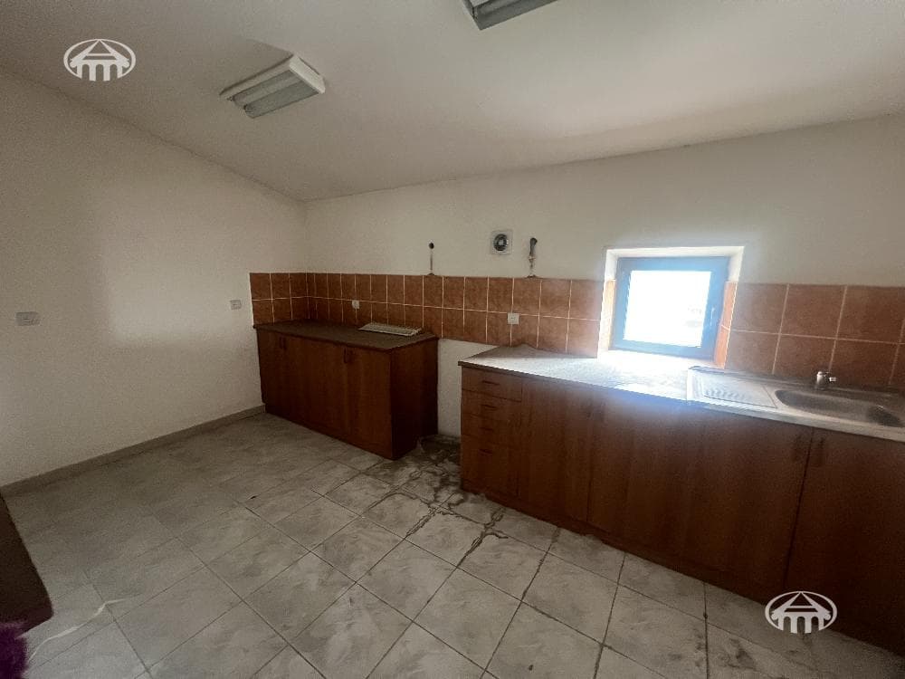Прочее · 487 м² · Кентрон