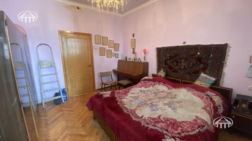 Квартира · 3 комн. · 87 м² · Арабкир
