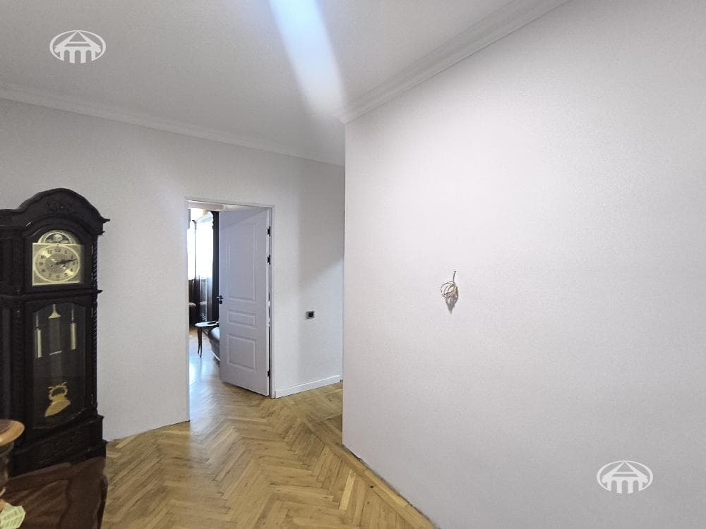 Квартира · 3 комн. · 86 м² · Арабкир