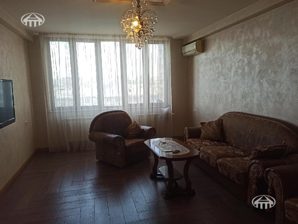 Квартира · 3 комн. · 102 м² · Арабкир