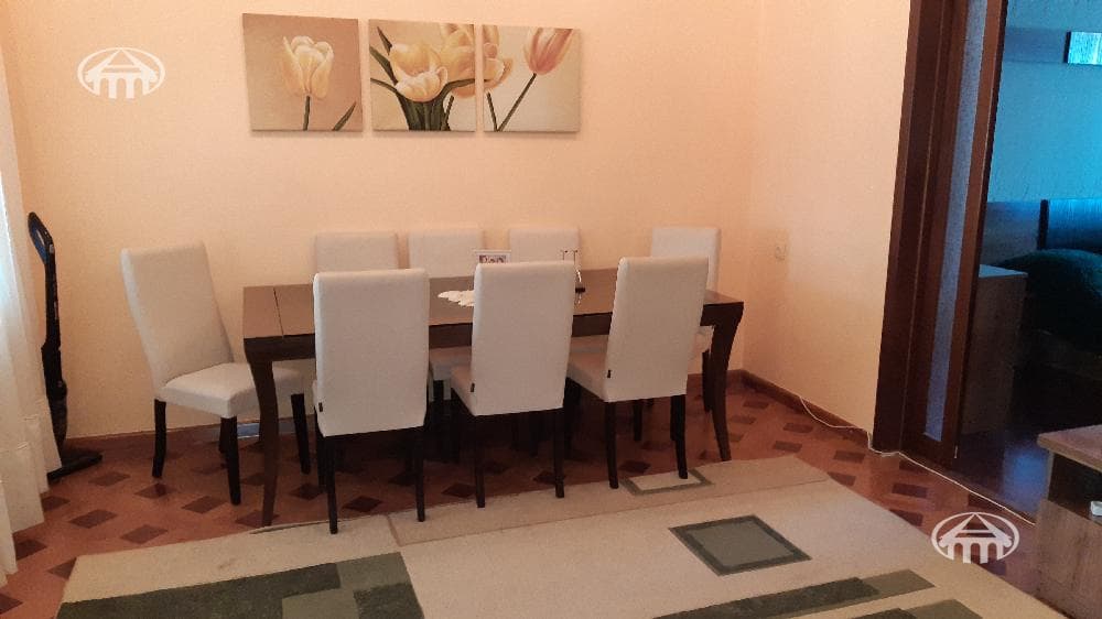 Առանձնատուն · 6 սեն. · 230 մ² · Քանաքեռ-Զեյթուն