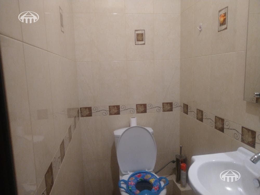 Apartment · 5 rooms · 164 m² · Kentron