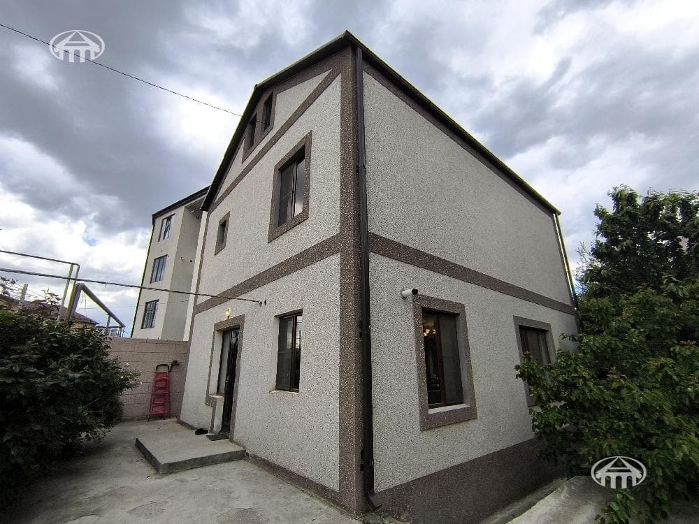 Mansion · 134 m² · Arinj