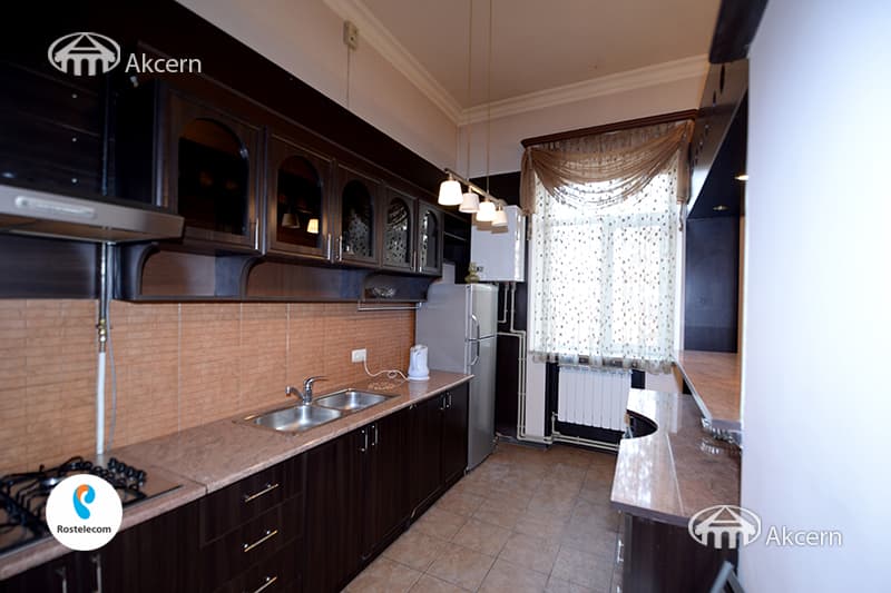 Apartment · 2 rooms · 62 m² · Kentron