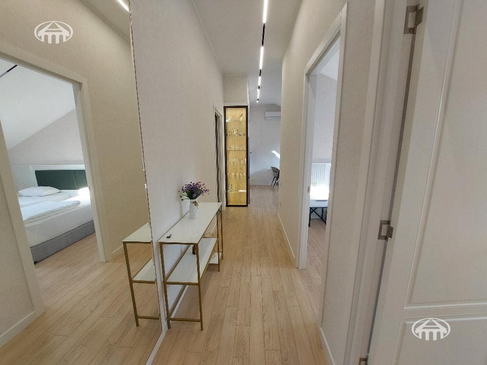 Apartment · 3 rooms · 62 m² · Kentron