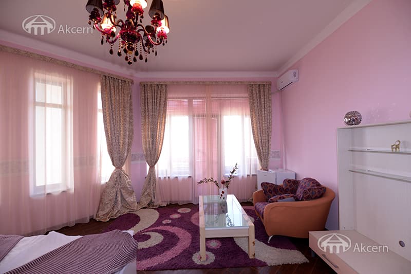 Առանձնատուն · 5 սեն. · 540 մ² · Կենտրոն