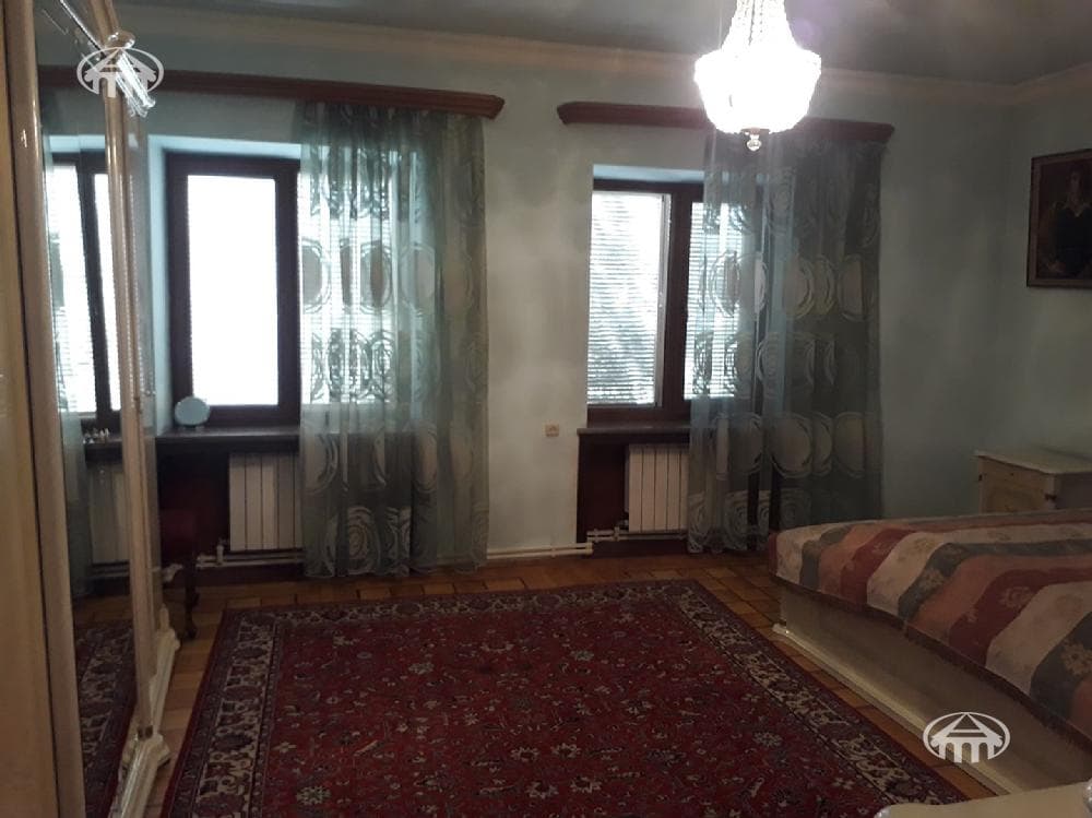 Առանձնատուն · 6 սեն. · 498 մ² · Քանաքեռ-Զեյթուն